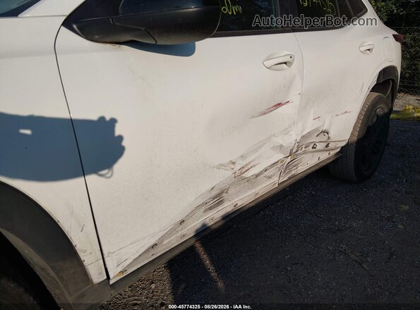 KL77LKEP4SC152465 2025 CHEVROLET TRAX White Вид спереду
