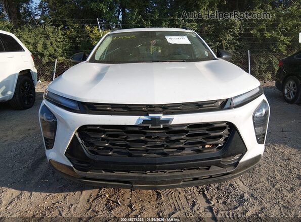 KL77LKEP4SC152465 2025 CHEVROLET TRAX White Вид задньої частини салону