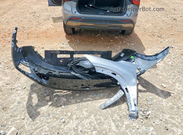 KL77LKEP7TC015389 2026 CHEVROLET TRAX Silver Vista de la etiqueta del VIN