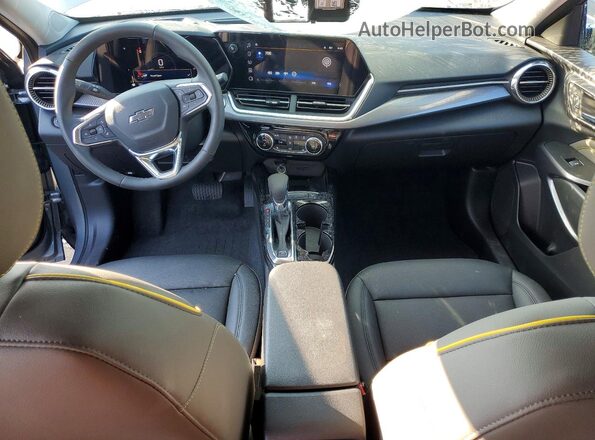 KL77LKEP8SC237082 2025 CHEVROLET TRAX Silver Dashboard view