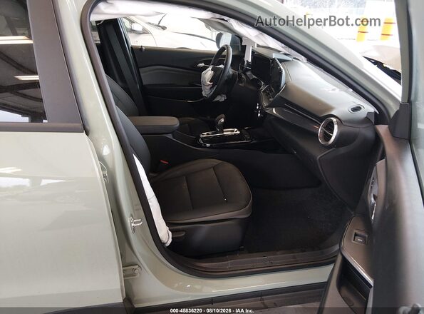KL77LKEP8TC050281 2026 CHEVROLET TRAX Green Սալոնի դիմացի տեսք