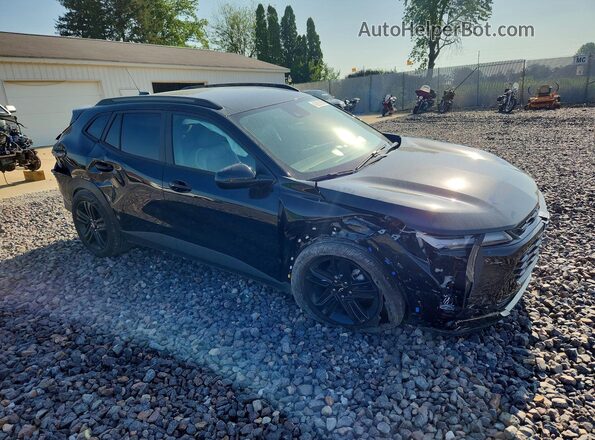 KL77LKEP8TC100158 2026 CHEVROLET TRAX Черный Передняя правая четверть