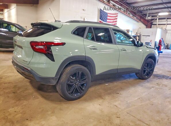 KL77LKEP9SC336445 2025 CHEVROLET TRAX Green Rear right