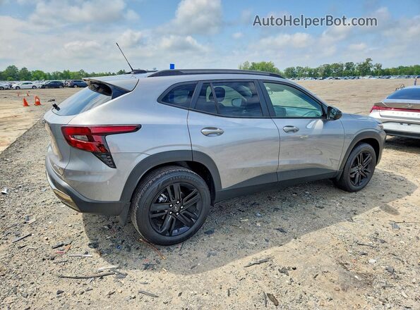 KL77LKEP9TC013465 2026 CHEVROLET TRAX Silver Հետևի աջ