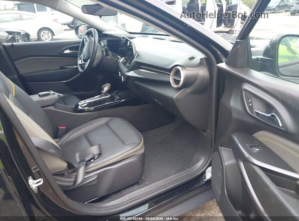 KL77LKEPXSC129479 2025 CHEVROLET TRAX Black Front interior view
