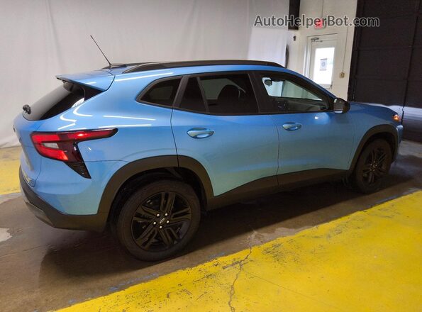 KL77LKEPXSC154530 2025 CHEVROLET TRAX Синий Задняя правая четверть