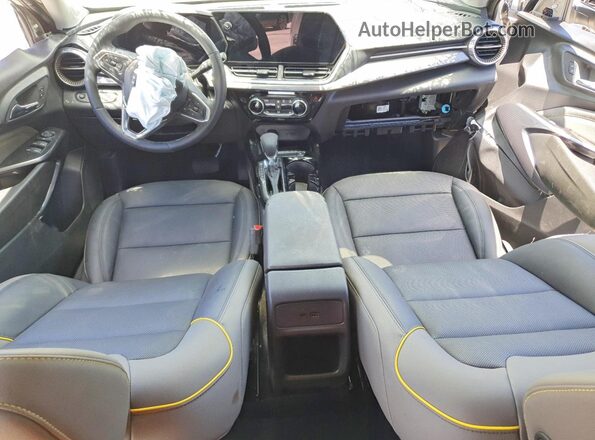 KL77LKEPXTC045731 2026 CHEVROLET TRAX Желто-коричневый Вид панели приборов
