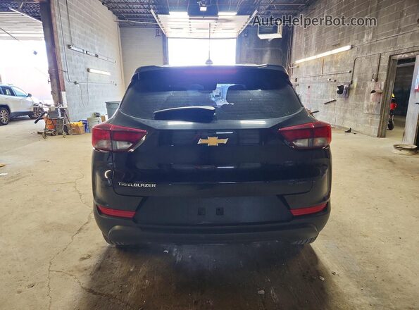 KL79MMS20MB046310 2021 CHEVROLET TRAILBLAZER Black Rear view
