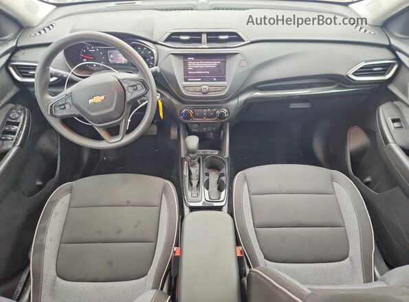 KL79MMS25PB178144 2023 CHEVROLET TRAILBLAZER Gray წინა პანელის ხედი