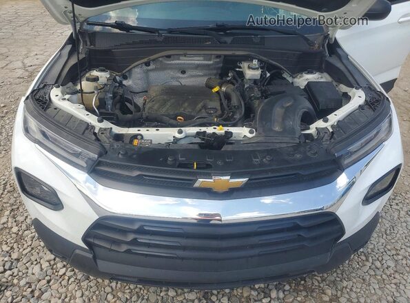 KL79MMS27MB045090 2021 CHEVROLET TRAILBLAZER White Widok komory silnika