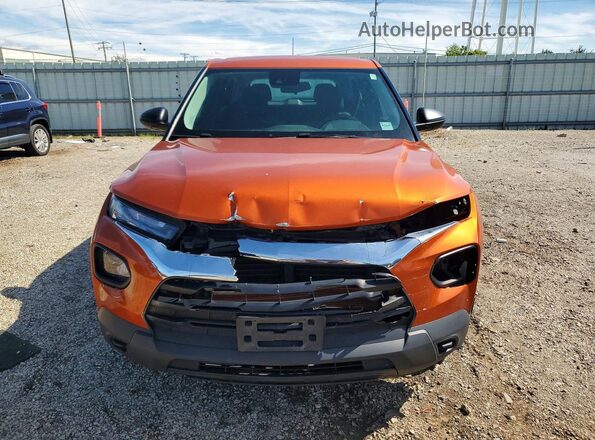 KL79MMS28NB013024 2022 CHEVROLET TRAILBLAZER Оранжевый Вид спереди