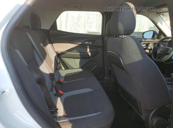 KL79MMS29PB029896 2023 CHEVROLET TRAILBLAZER White Rear interior view