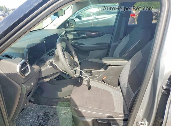 KL79MMSL0RB129297 2024 CHEVROLET TRAILBLAZER Gray Widok wnętrza z przodu