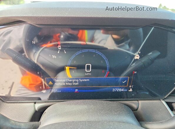KL79MMSL3RB135448 2024 CHEVROLET TRAILBLAZER Maroon Instrument cluster view