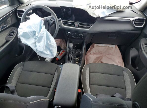 KL79MMSL6TB035190 2026 CHEVROLET TRAILBLAZER Red Vista del salpicadero