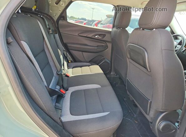 KL79MMSP3SB168409 2025 CHEVROLET TRAILBLAZER Green Rear interior view