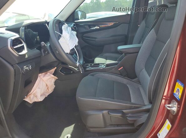 KL79MMSP7SB082701 2025 CHEVROLET TRAILBLAZER Красный Вид салона спереди