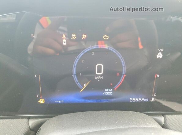 KL79MMSPXSB039230 2025 CHEVROLET TRAILBLAZER Gray ხელსაწყოთა პანელის ხედი