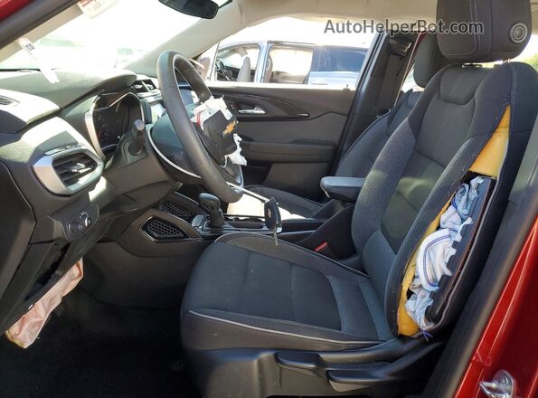 KL79MNSLXMB053277 2021 CHEVROLET TRAILBLAZER Red Widok wnętrza z przodu