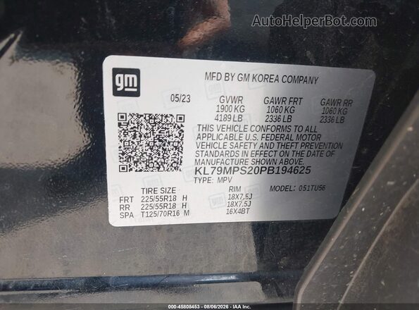 KL79MPS20PB194625 2023 CHEVROLET TRAILBLAZER Black Engine compartment view