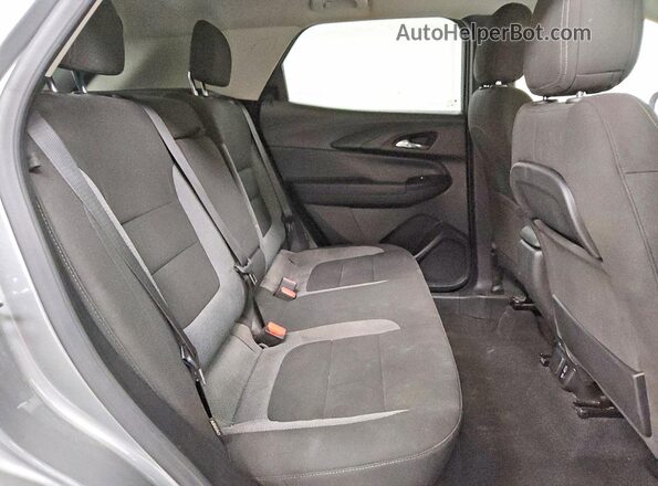 KL79MPS23RB173836 2024 CHEVROLET TRAILBLAZER Gray Vista interior trasera