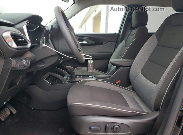 KL79MPS27PB138410 2023 CHEVROLET TRAILBLAZER Black წინა სალონის ხედი
