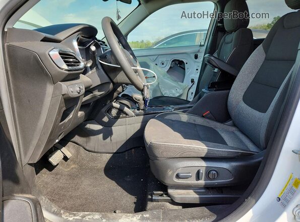 KL79MPS28PB071283 2023 CHEVROLET TRAILBLAZER White Вид салону спереду