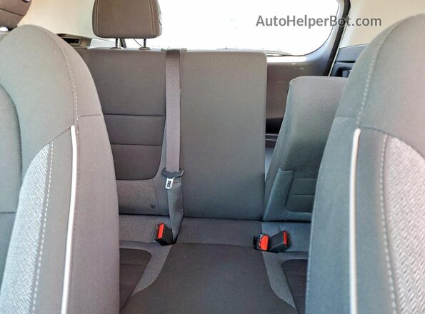 KL79MPS29PB099867 2023 CHEVROLET TRAILBLAZER White Vista de los asientos traseros