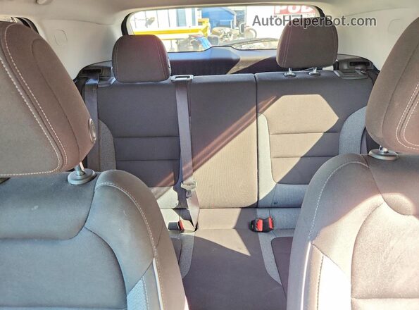 KL79MPS2XPB158036 2023 CHEVROLET TRAILBLAZER Silver Widok tylnych siedzeń