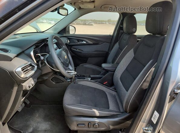 KL79MPS2XPB158702 2023 CHEVROLET TRAILBLAZER Gray Вид салону спереду