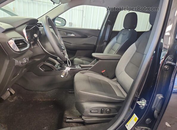 KL79MPSL1PB179527 2023 CHEVROLET TRAILBLAZER Black Вид салону спереду