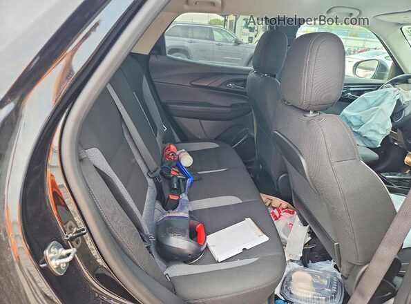 KL79MPSL1RB215753 2024 CHEVROLET TRAILBLAZER Черный Вид задней части салона