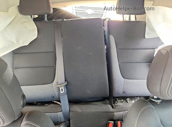 KL79MPSL2PB152711 2023 CHEVROLET TRAILBLAZER Black Widok tylnych siedzeń