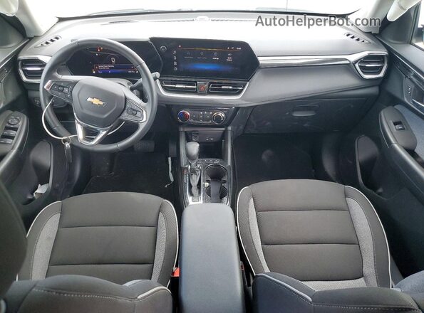 KL79MPSL3TB064664 2026 CHEVROLET TRAILBLAZER Green Առջևի վահանակի տեսք