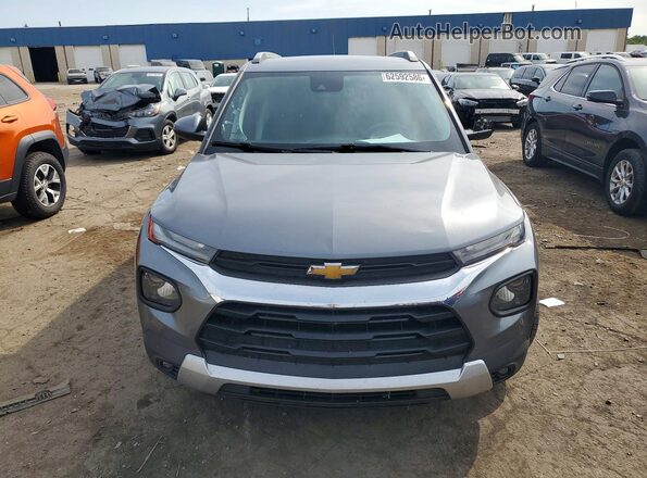KL79MPSL4MB005351 2021 CHEVROLET TRAILBLAZER Серебряный Вид спереди