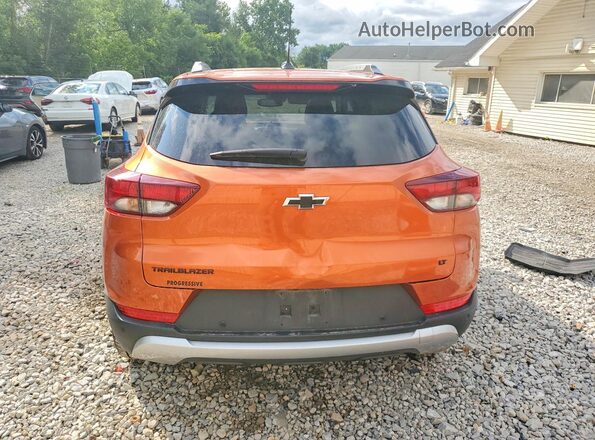 KL79MPSL5NB047142 2022 CHEVROLET TRAILBLAZER Orange Widok z tyłu
