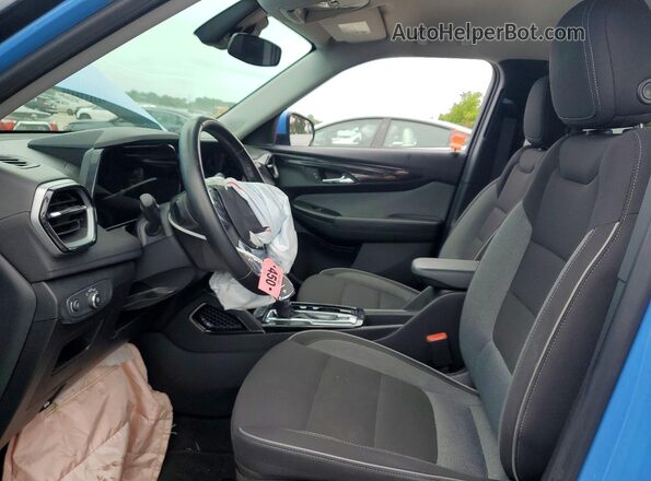 KL79MPSL5RB033523 2024 CHEVROLET TRAILBLAZER Blue Vista interior delantera