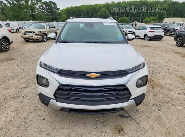 KL79MPSL9PB002210 2023 CHEVROLET TRAILBLAZER Белый Вид спереди