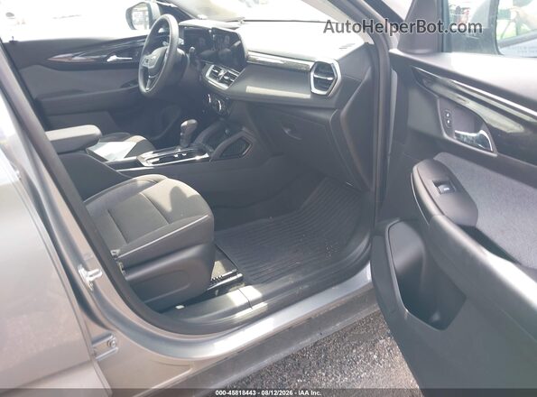 KL79MPSL9SB209298 2025 CHEVROLET TRAILBLAZER Gray Սալոնի դիմացի տեսք
