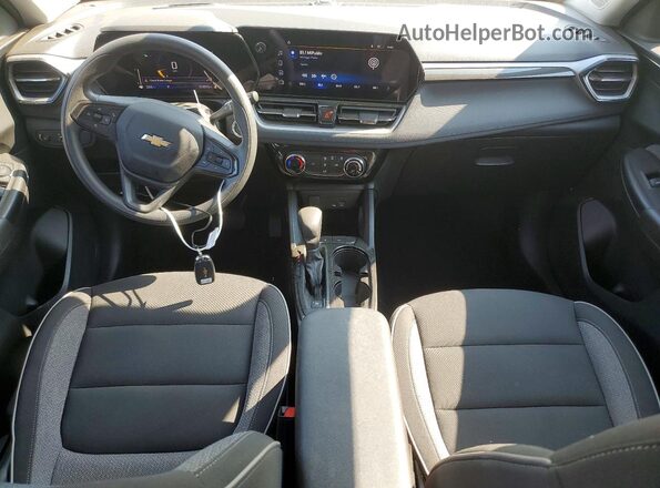 KL79MPSP0SB033387 2025 CHEVROLET TRAILBLAZER Белый Вид панели приборов