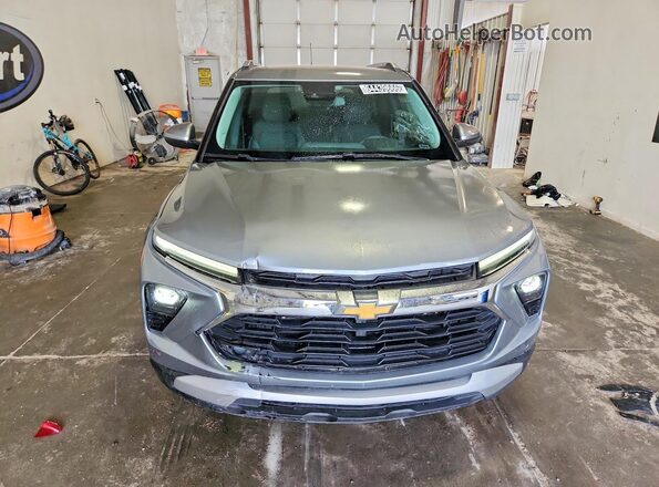 KL79MPSP6SB120789 2025 CHEVROLET TRAILBLAZER Gray Вид спереду