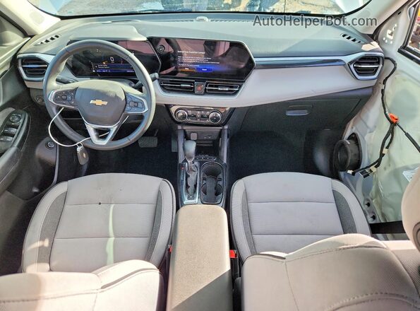 KL79MRSL3RB037422 2024 CHEVROLET TRAILBLAZER White Vista del salpicadero