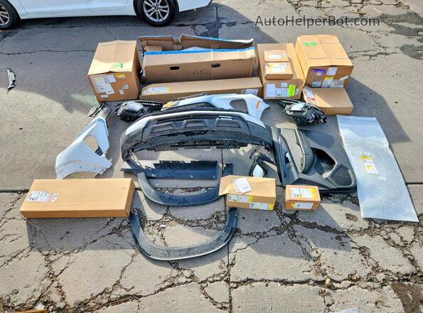 KL79MRSL3RB037422 2024 CHEVROLET TRAILBLAZER White Vista de la etiqueta del VIN