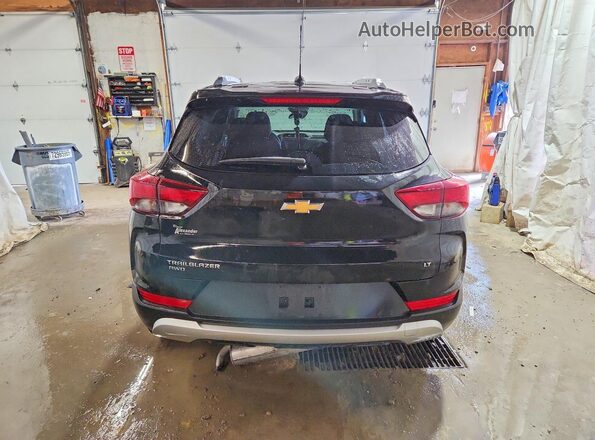 KL79MRSL4NB053090 2022 CHEVROLET TRAILBLAZER Черный Вид сзади