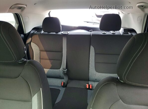 KL79MRSL5NB148046 2022 CHEVROLET TRAILBLAZER Белый Вид задних сидений