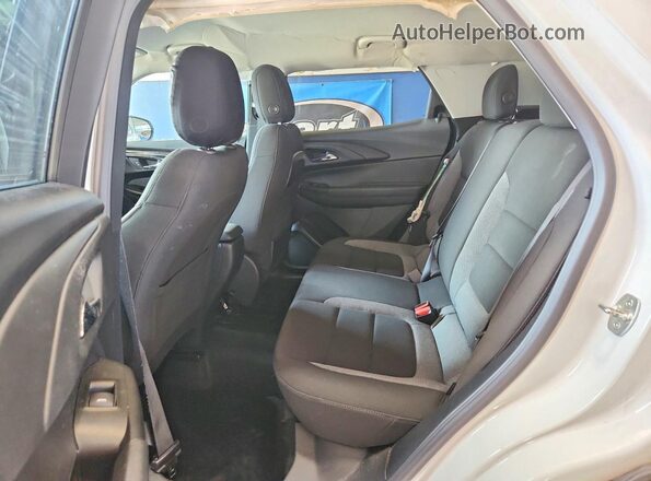 KL79MRSL5RB073340 2024 CHEVROLET TRAILBLAZER Белый Вид задней части салона
