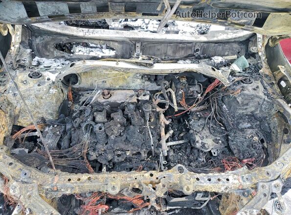 KL79MRSL7MB039442 2021 CHEVROLET TRAILBLAZER Бордовый Вид подкапотного пространства