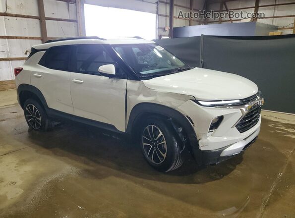 KL79MRSL7TB136140 2026 CHEVROLET TRAILBLAZER White Widok wnętrza 360 stopni