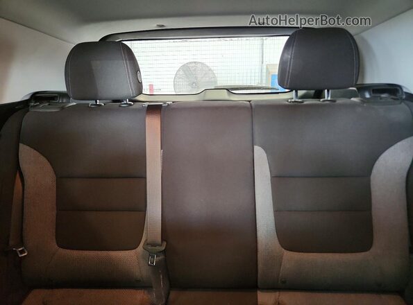 KL79MRSL8SB035073 2025 CHEVROLET TRAILBLAZER Green Vista de los asientos traseros