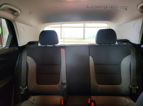 KL79MRSL9PB007774 2023 CHEVROLET TRAILBLAZER White Vista de los asientos traseros